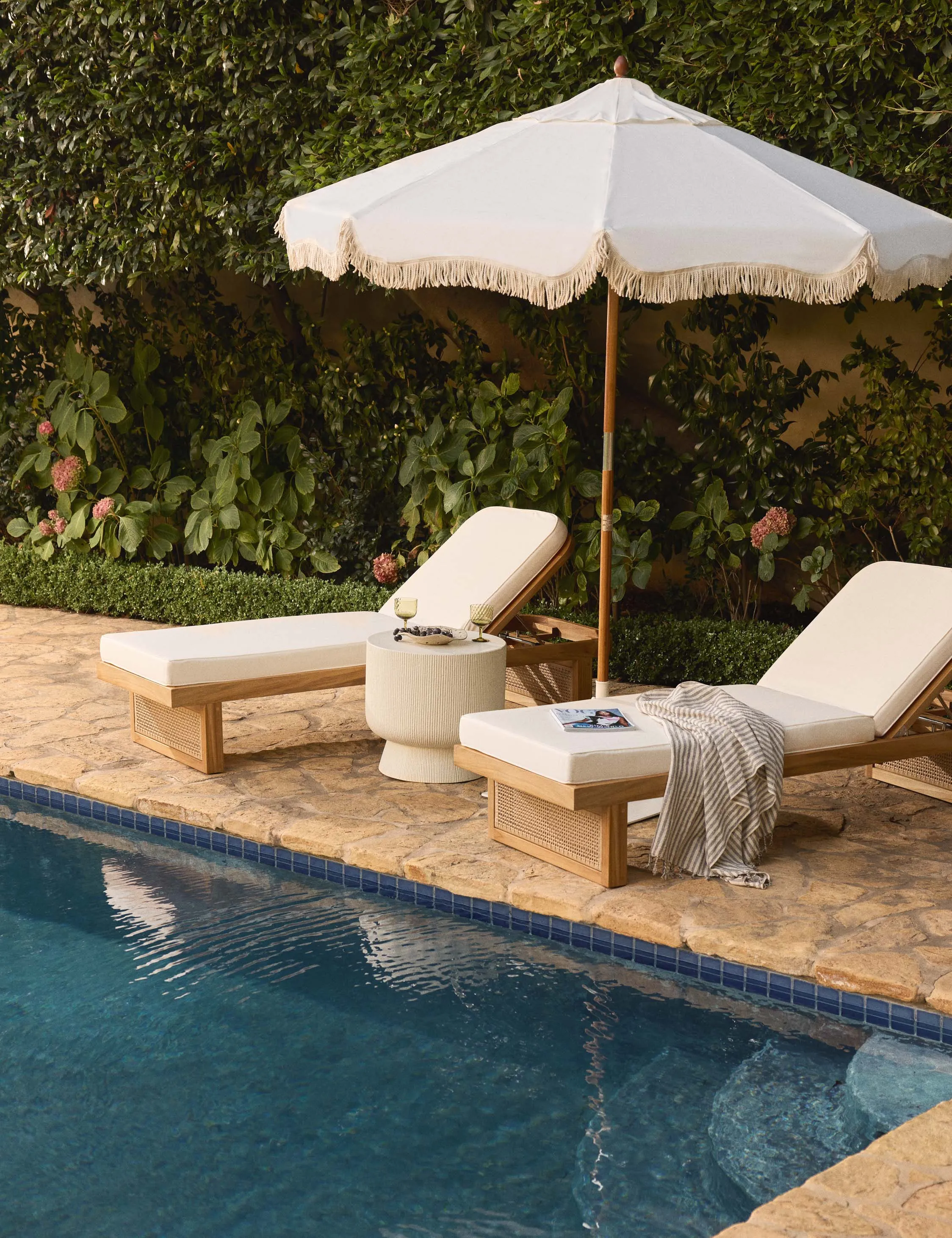 Anson Indoor / Outdoor Chaise