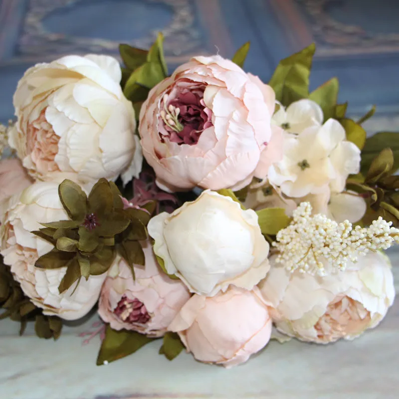 Artificial Vivid Silk Peony Flowers with Fake Leaf Bouquet