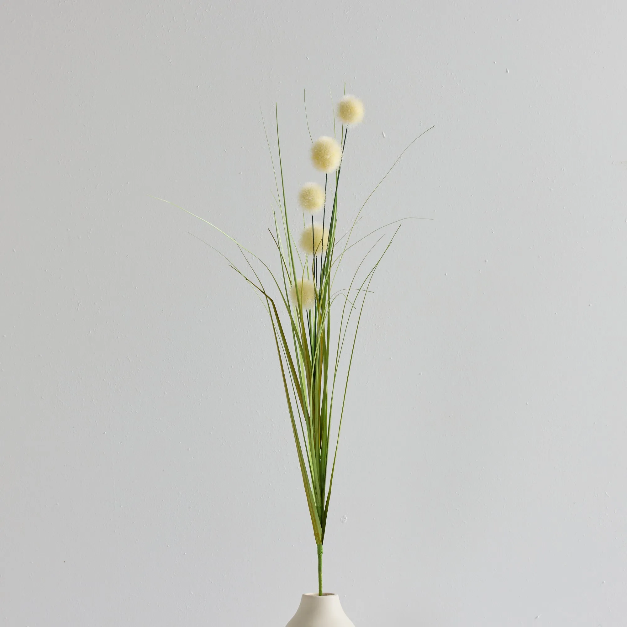 Ball Grass Stem - Cream