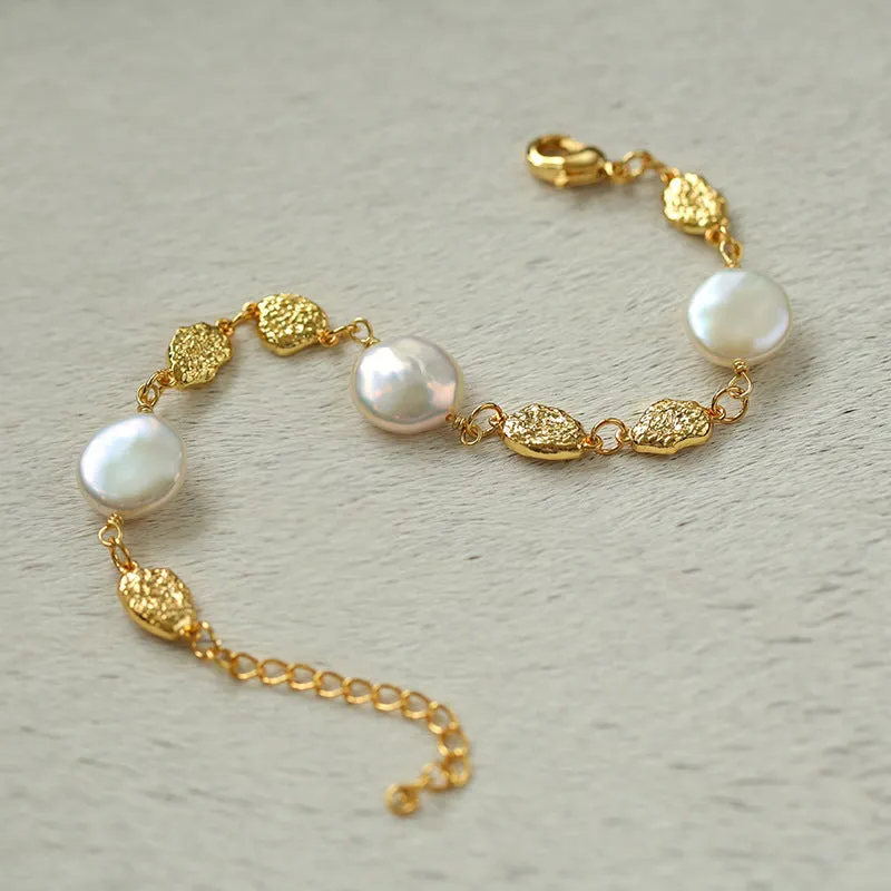 Elegant Irregular Gold Coin & Pearl Drop Necklace