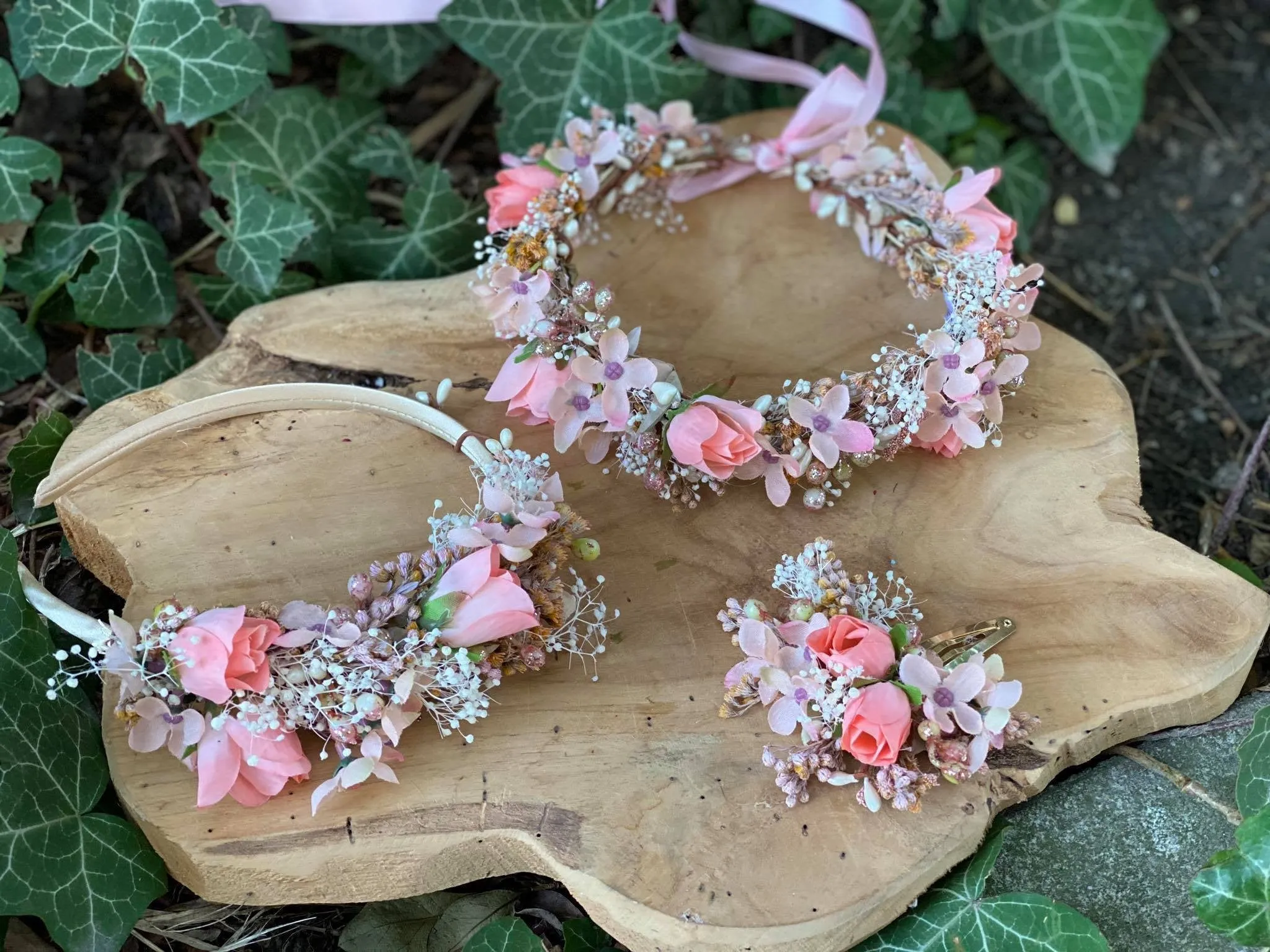 Pink wedding headband Flower hairband Handmade bridal headpiece Romantic headband Bush wedding Pale pink headband Magaela Hair accessories